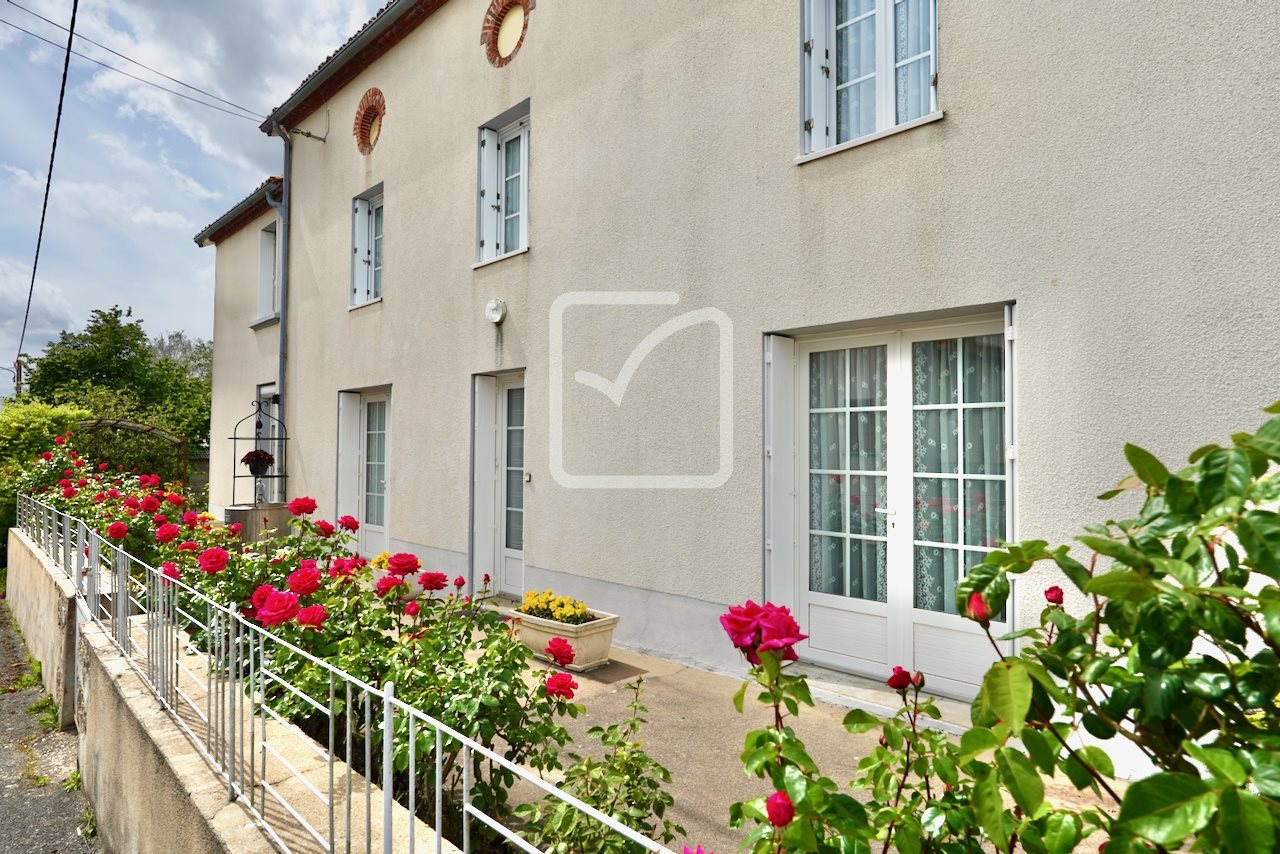 Maison à vendre, 133m², Clessé