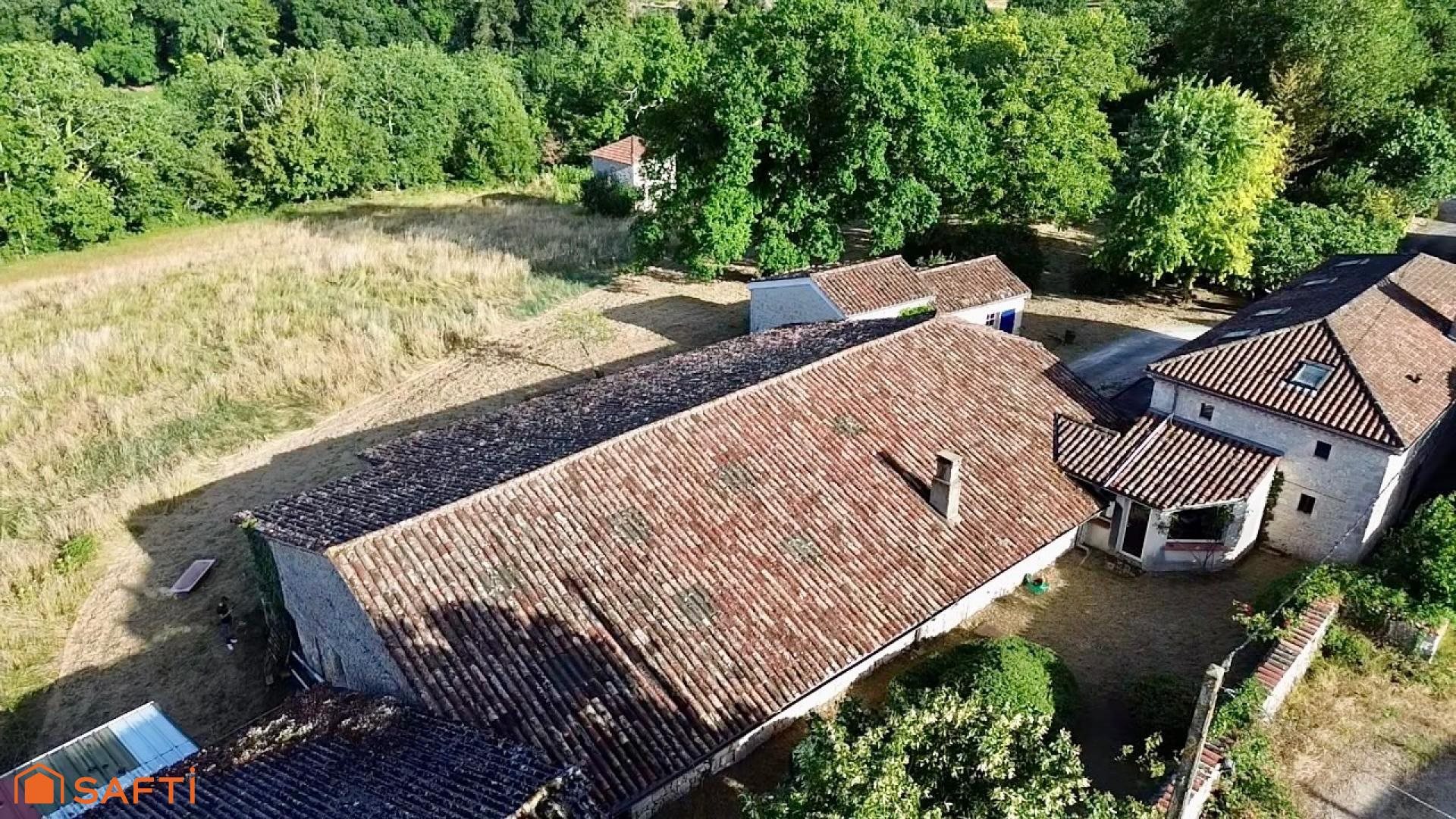 Maison à vendre, 200m², Sainte-Colombe-de-Villeneuve