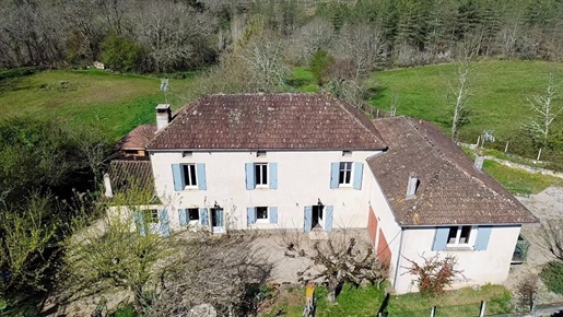 Maison 8 pièces 216 m² · à Monsempron-Libos · 216 m² · 270 000 €