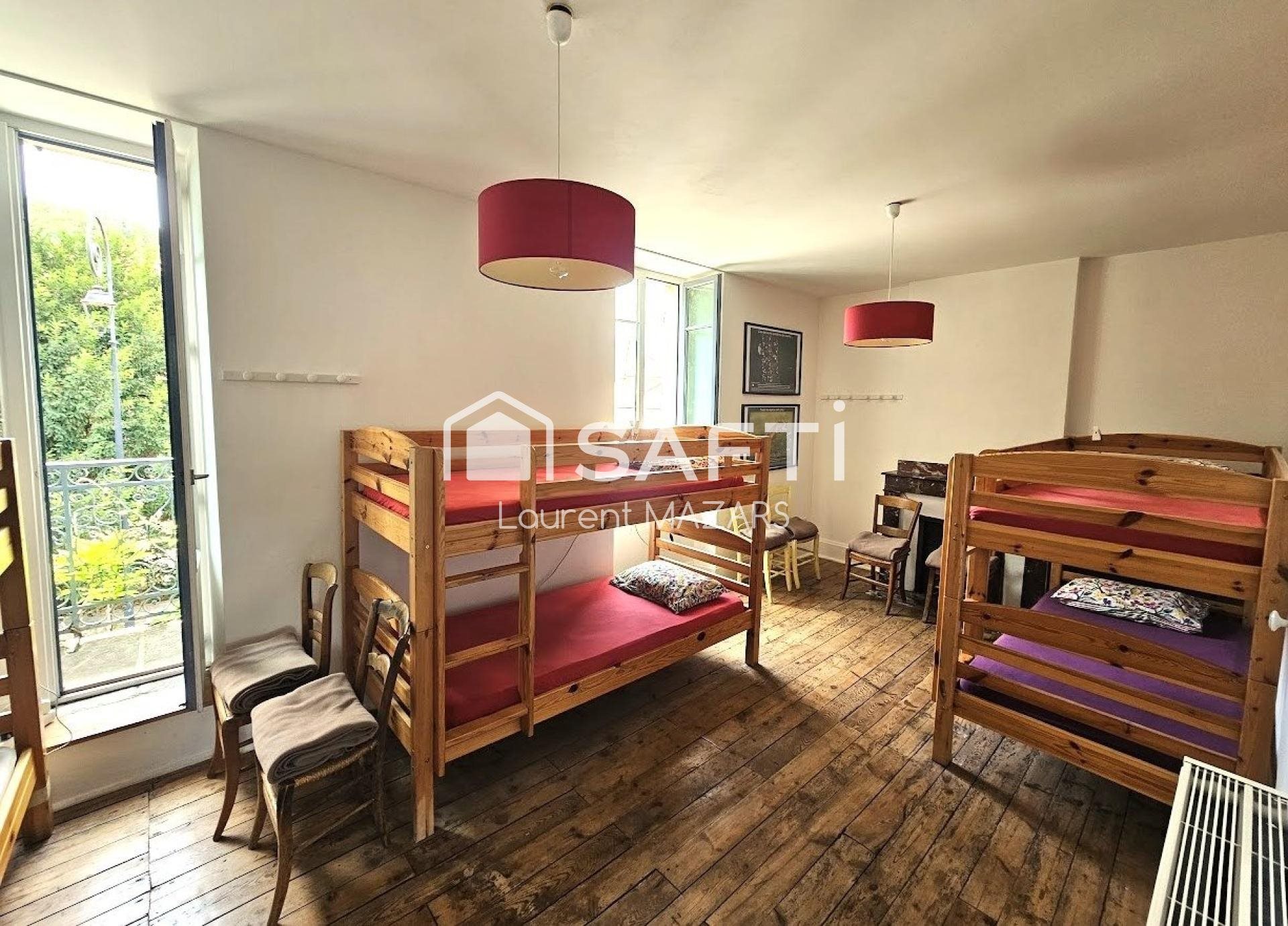 Maison à vendre, 240m², Figeac