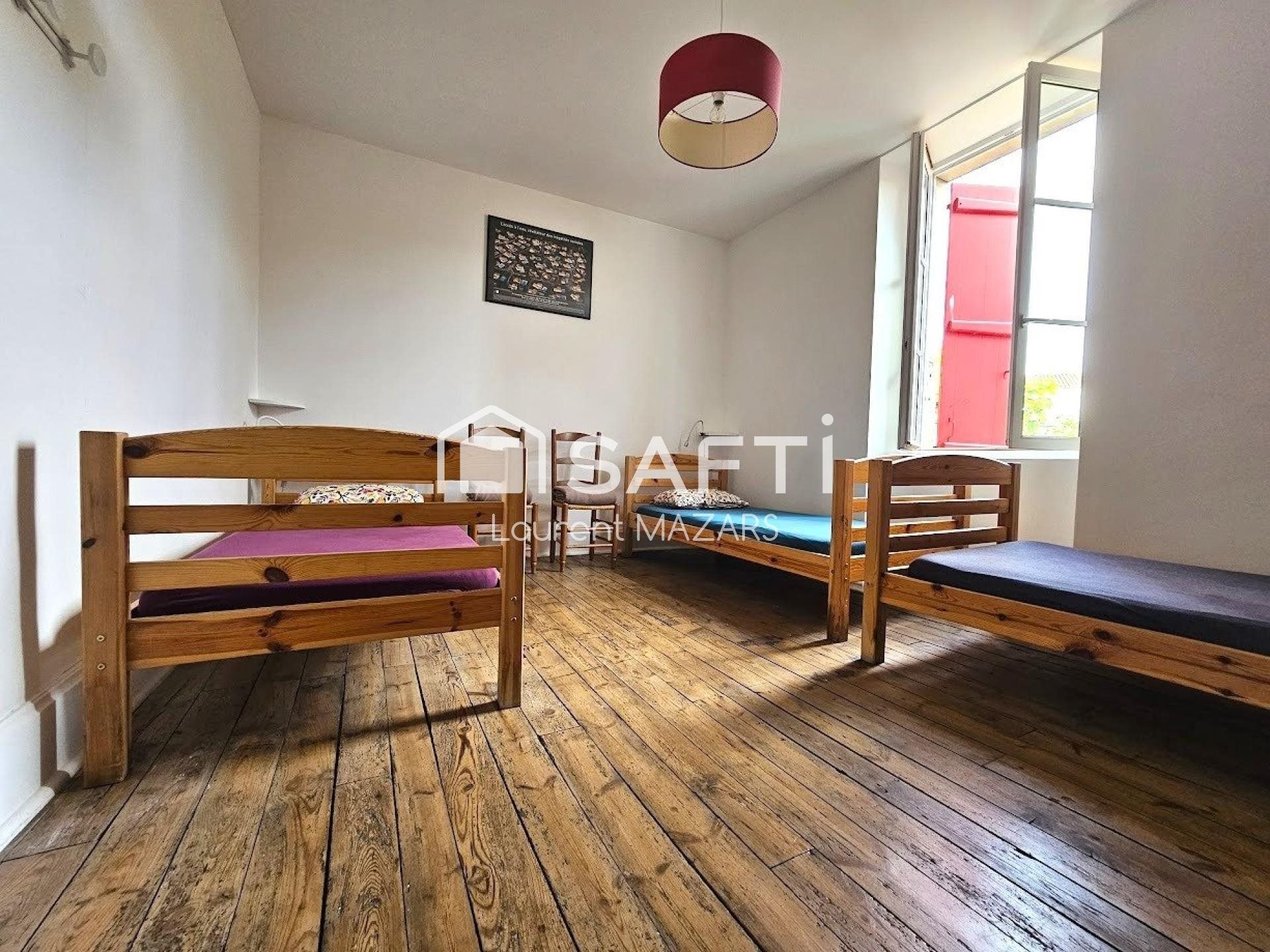 Maison à vendre, 240m², Figeac