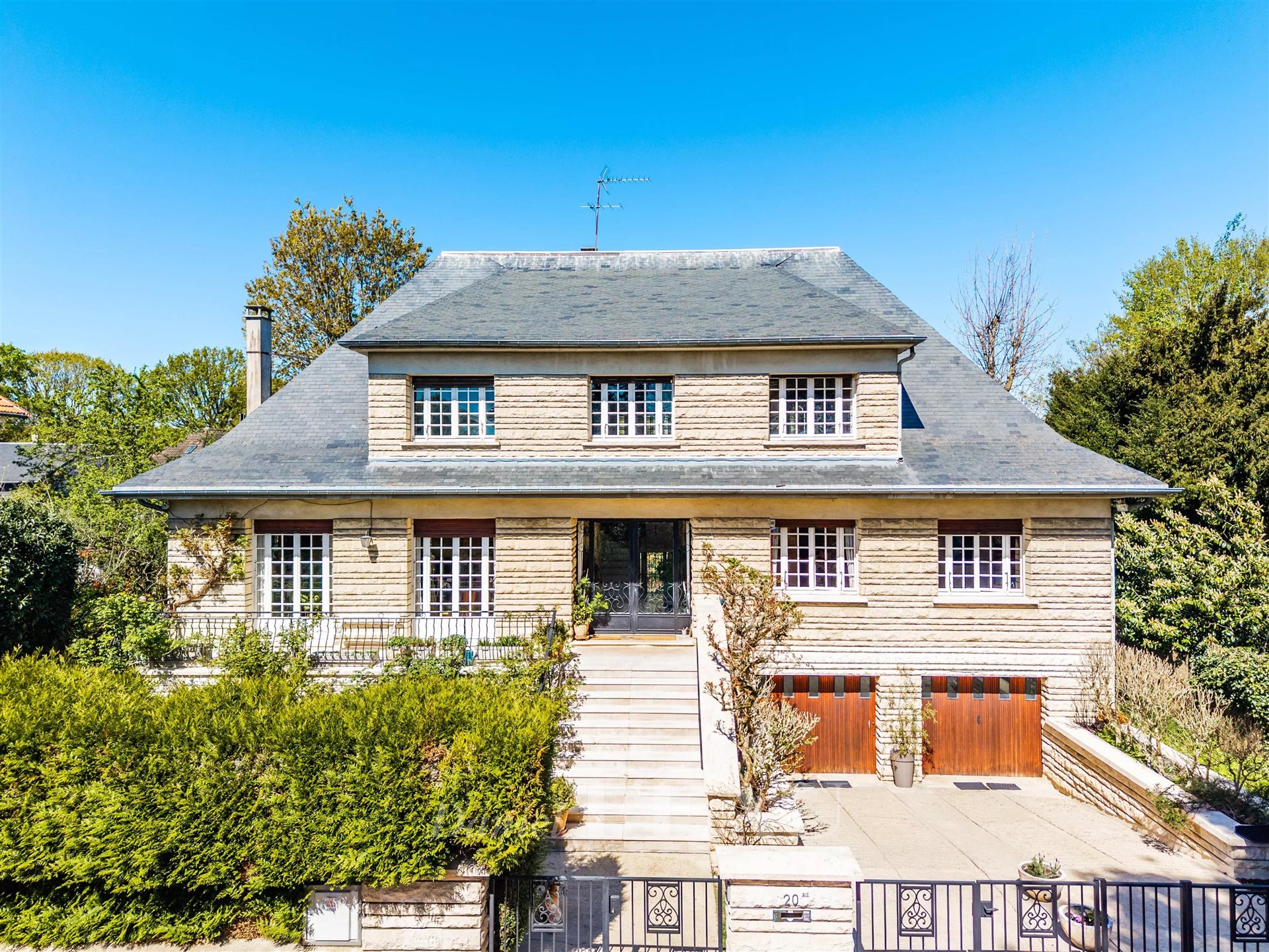 Maison à vendre, 360m², La Celle-Saint-Cloud
