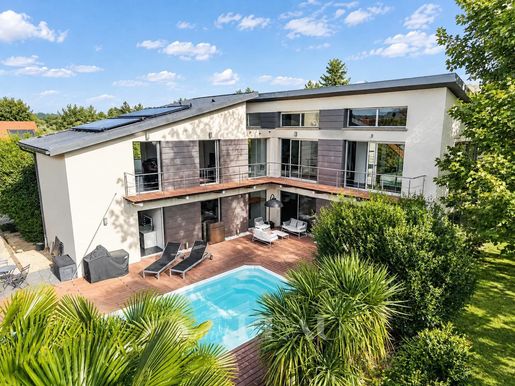 Maison 8 pièces 250 m² · à Morainvilliers · 250 m² · 1 190 000 €