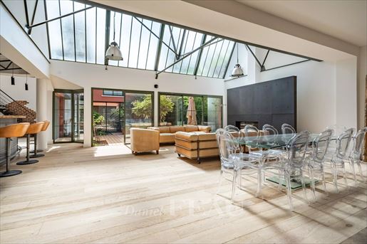 Appartement 8 pièces 315 m² · à Saint-Germain-en-Laye · 315 m² · 2 190 000 €