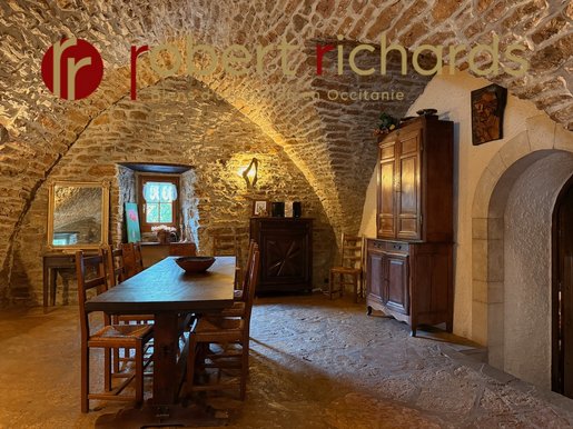 Maison 10 pièces 200 m² · à Le Rozier · 200 m² · 465 000 €