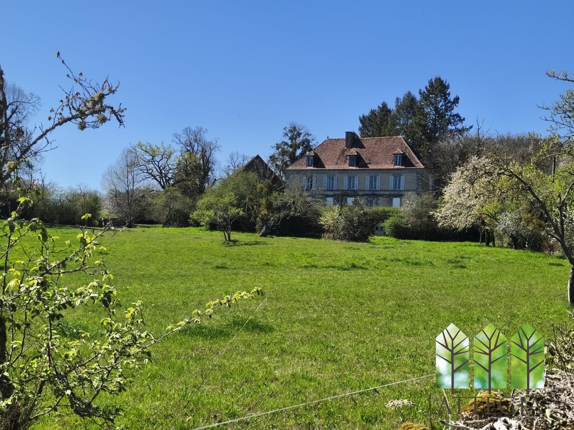Maison à vendre, 261m², Lupersat
