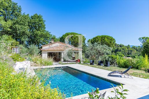 Maison 5 pièces 162 m² · à Vaison-la-Romaine · 162 m² · 849 000 €