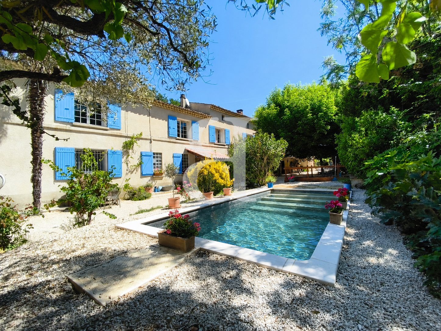 Maison à vendre, 300m², Sainte-Cécile-les-Vignes