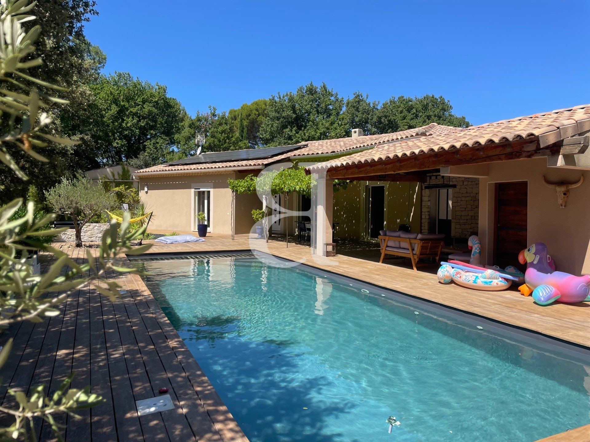 Maison à vendre, 173m², Rochegude