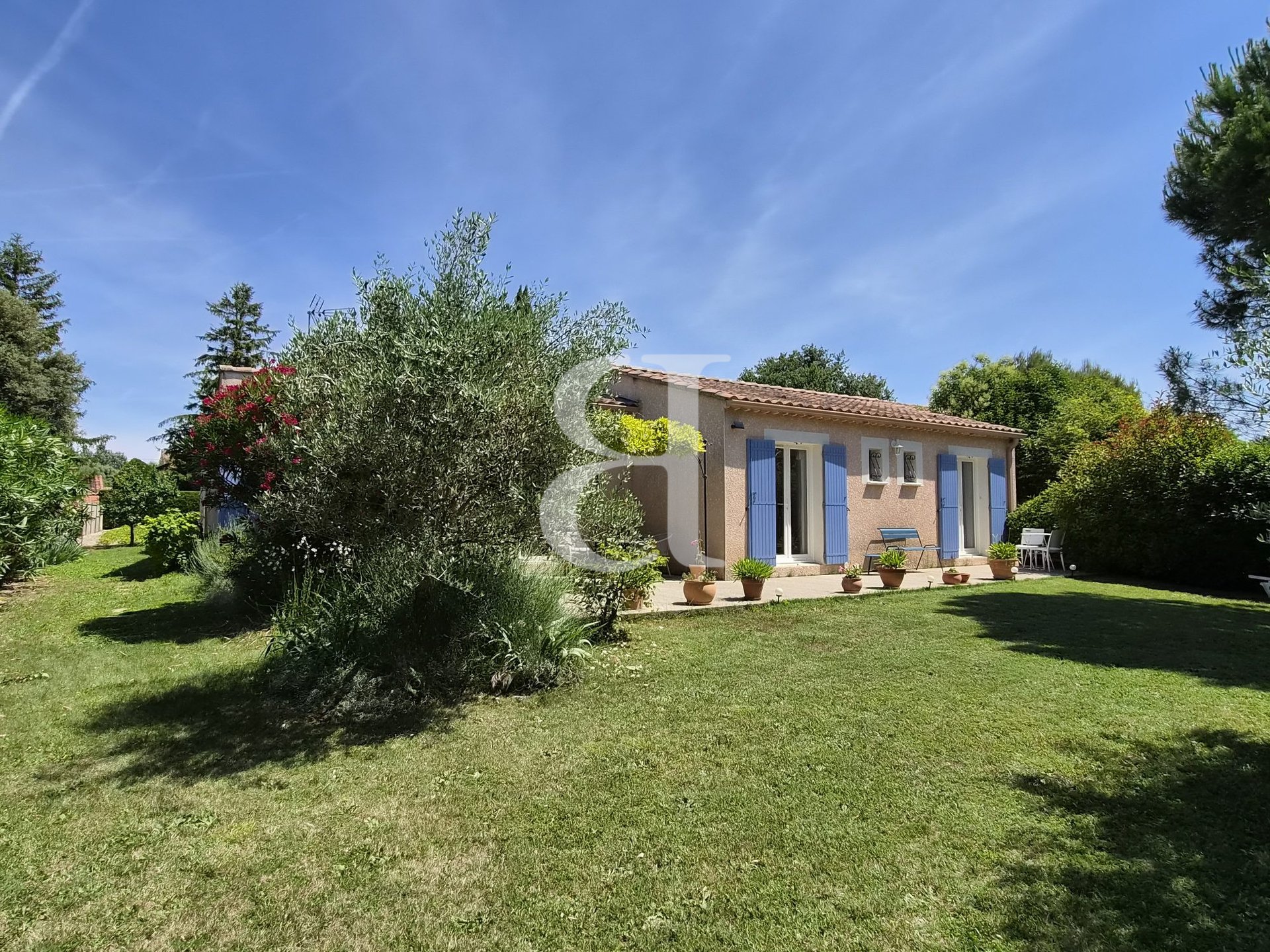 Maison à vendre, 103m², Sainte-Cécile-les-Vignes