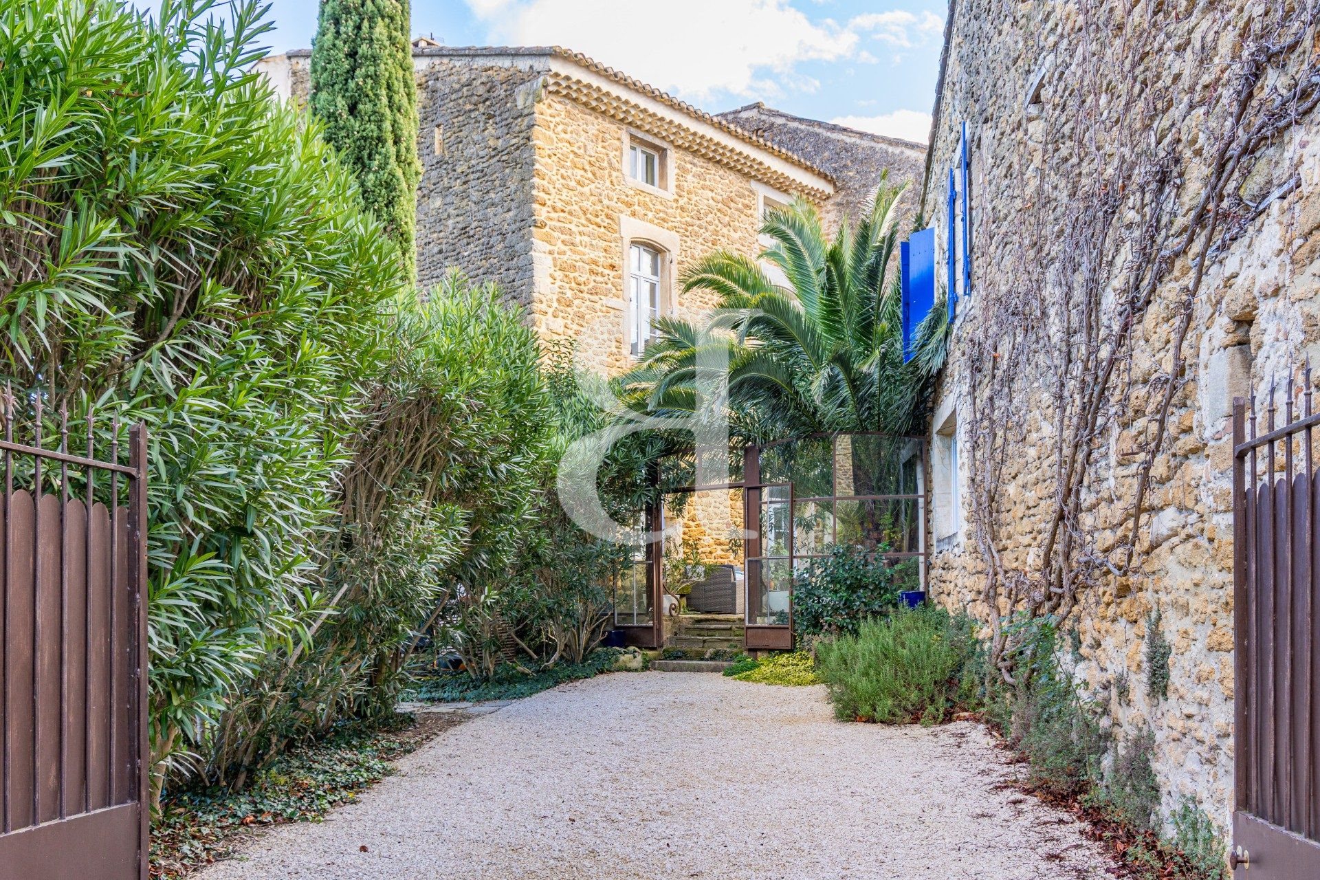 Maison à vendre, 288m², Suze-la-Rousse