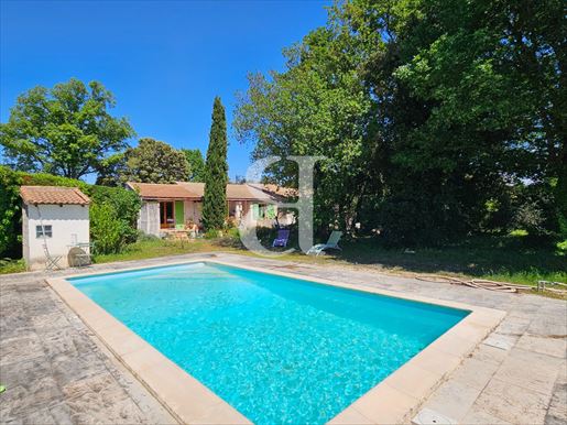Maison 6 pièces 115 m² · à Sainte-Cécile-les-Vignes · 115 m² · 329 000 €