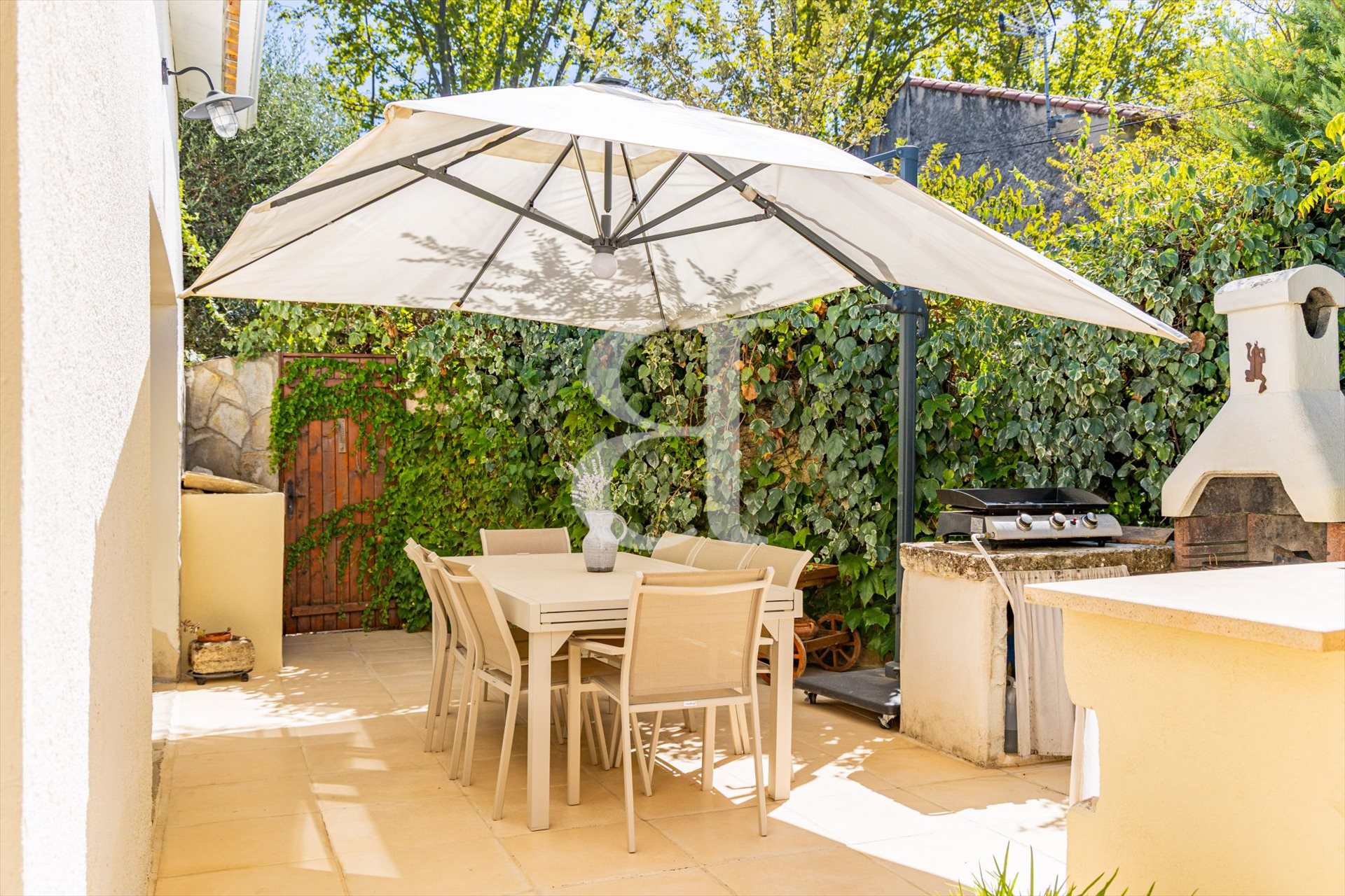 Maison à vendre, 235m², Saint-Etienne-du-Grès