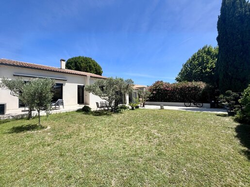 Maison 5 pièces 137 m² · à Saint-Rémy-de-Provence · 137 m² · 590 000 €