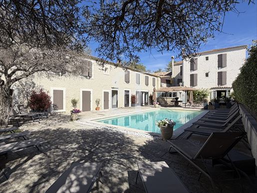 Maison 25 pièces 600 m² · à Maussane-les-Alpilles · 600 m² · 4 480 000 €
