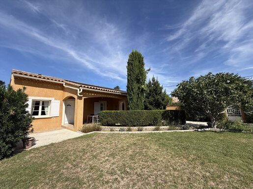 Maison 5 pièces 96 m² · à Valréas · 96 m² · 380 000 €