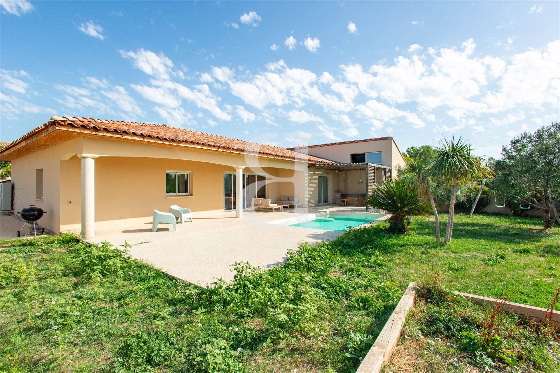 Maison à vendre, 220m², Saint-Maurice-sur-Eygues