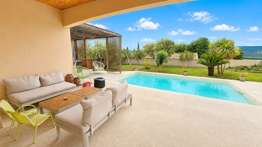 Maison 5 pièces 220 m² · à Saint-Maurice-sur-Eygues · 220 m² · 520 000 €