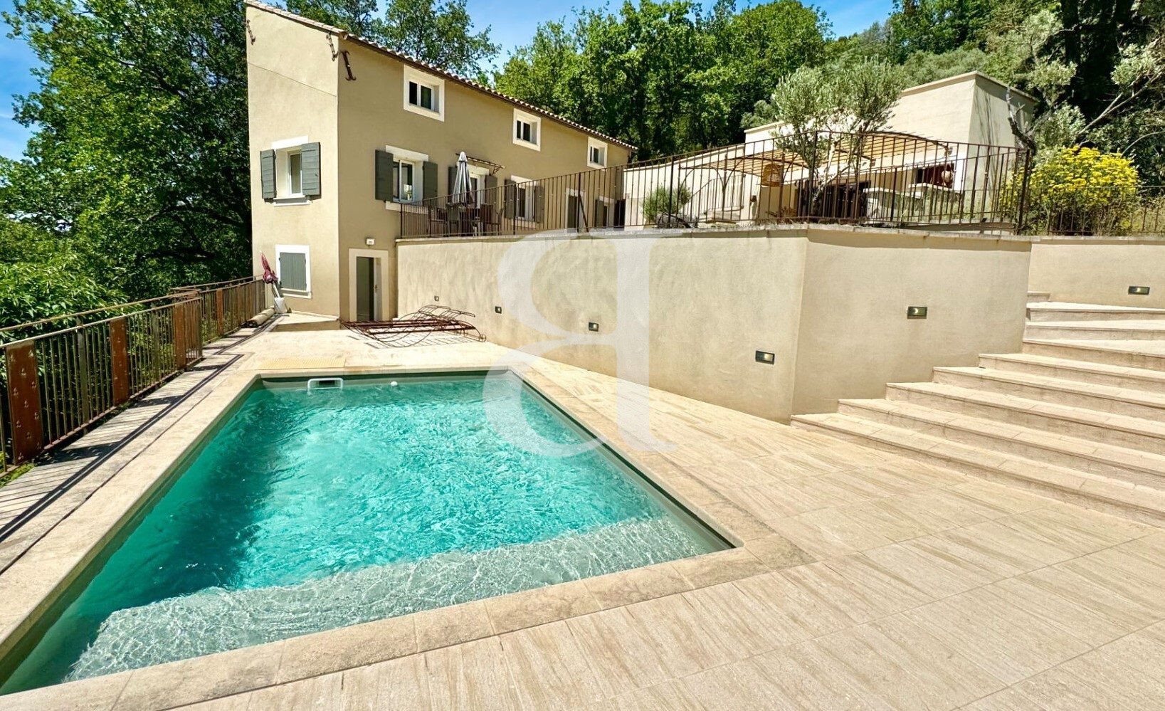Maison à vendre, 130m², Pernes-les-Fontaines