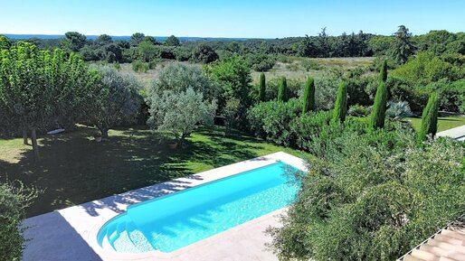 Maison 5 pièces 196 m² · à Uzès · 196 m² · 860 000 €