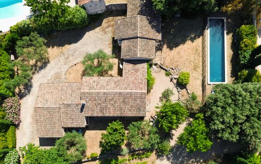 Maison 5 pièces 160 m² · à Uzès · 160 m² · 610 000 €