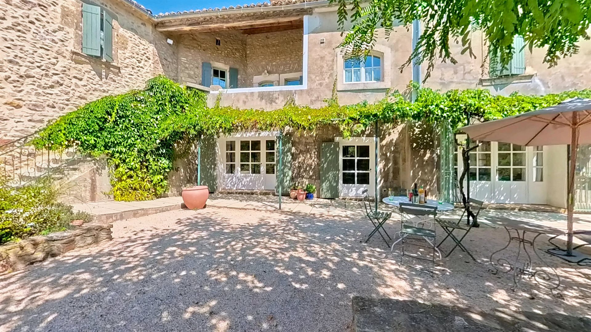 Maison à vendre, 323m², Uzès