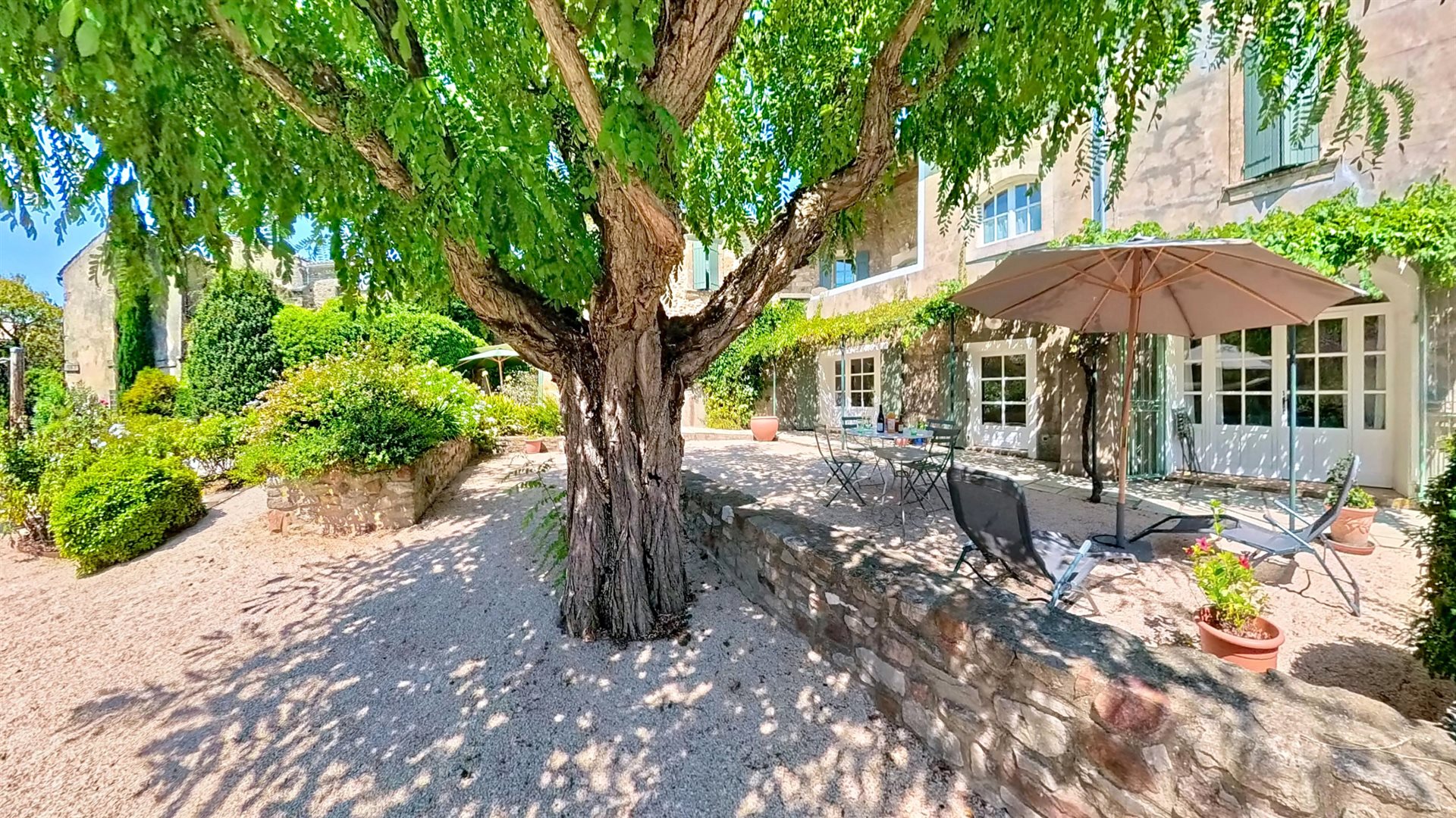 Maison à vendre, 323m², Uzès