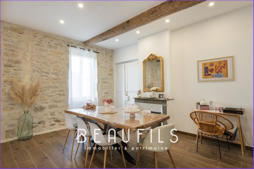Maison à vendre, 146m², Calvisson
