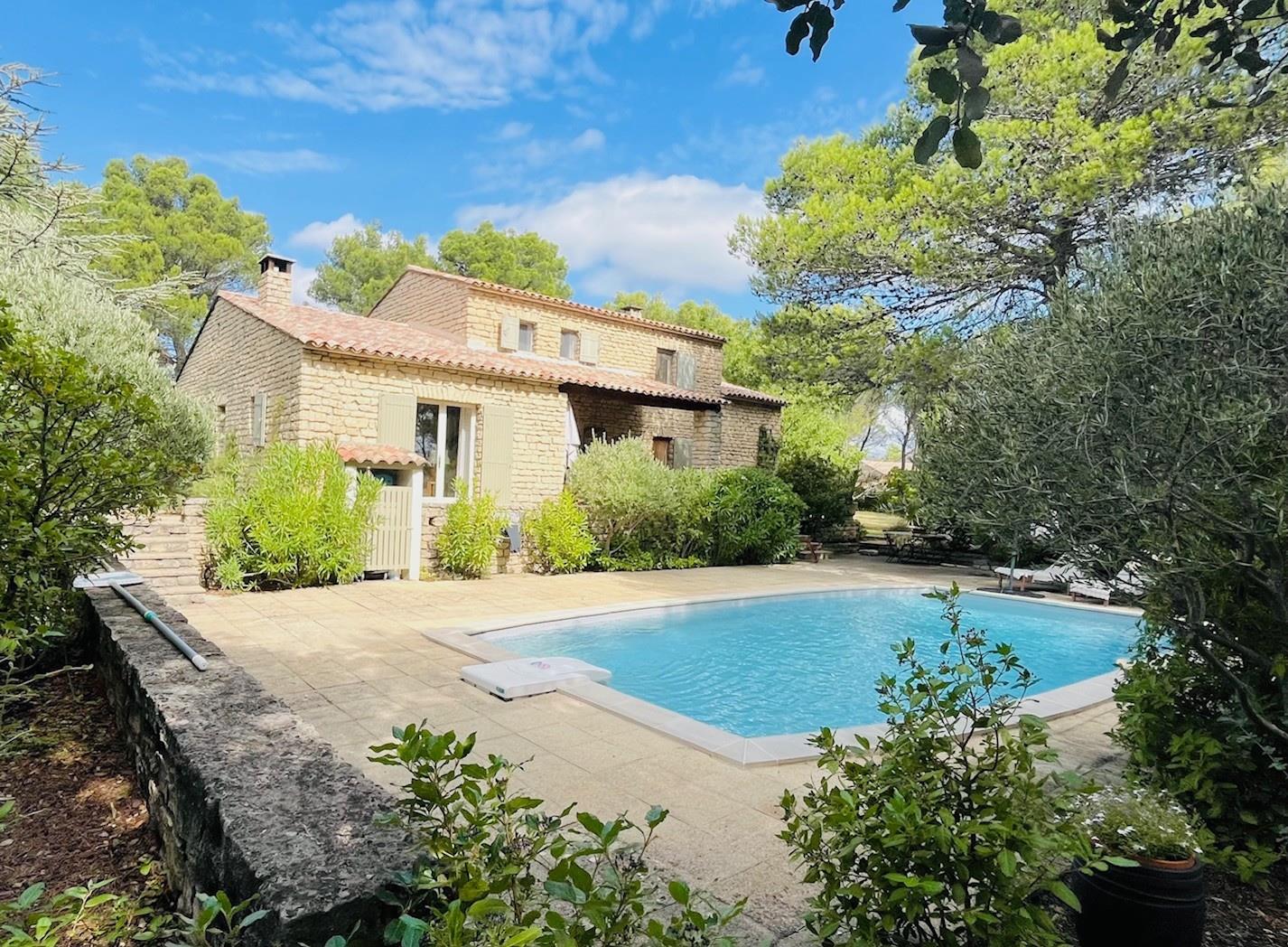 Maison à vendre, 174m², Murs