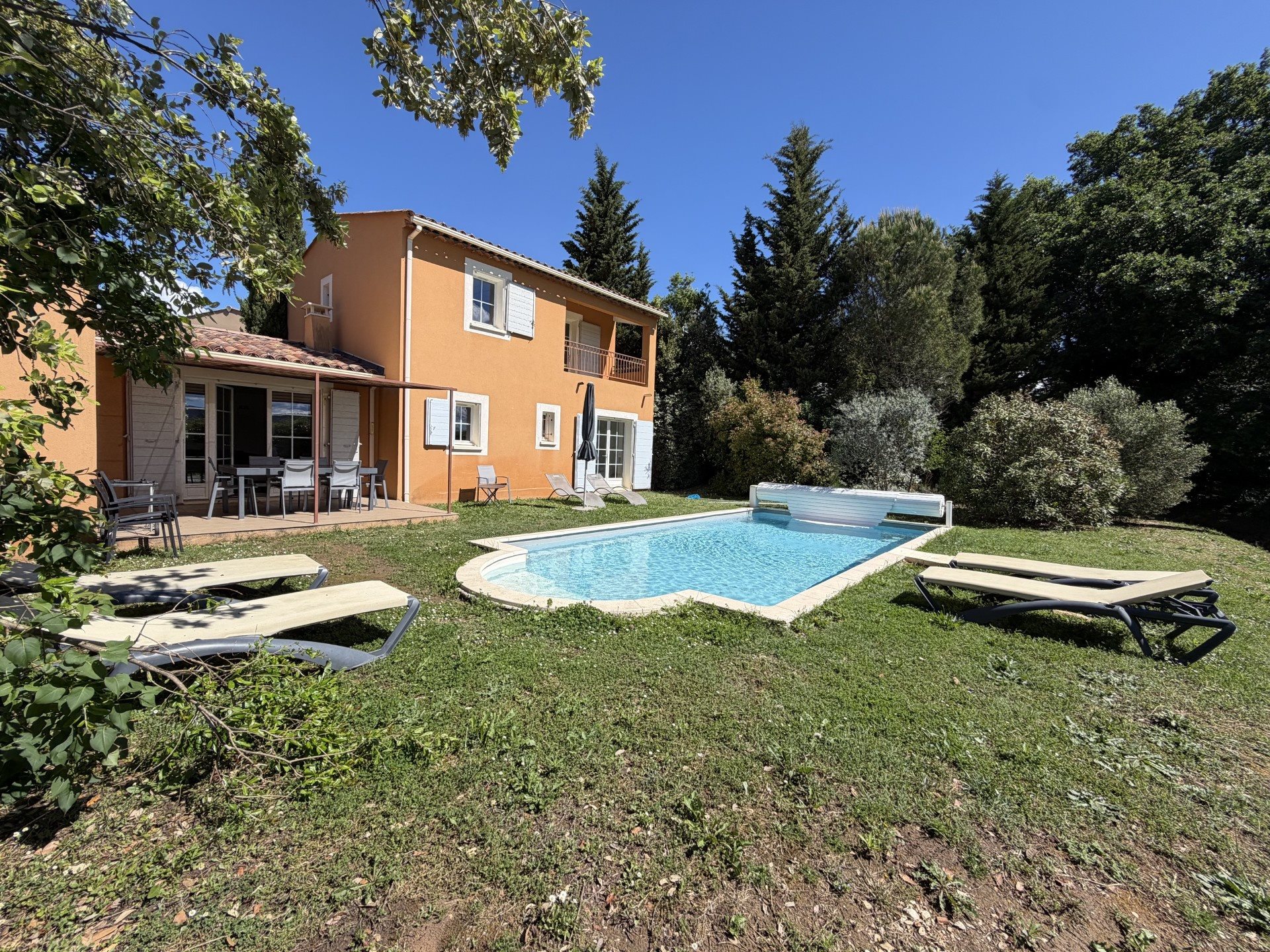 Maison à vendre, 157m², Saint-Saturnin-lès-Apt