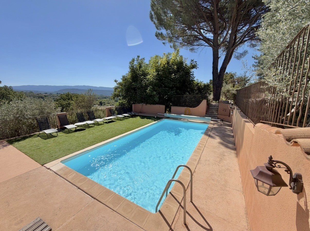 Maison à vendre, 160m², Saint-Saturnin-lès-Apt