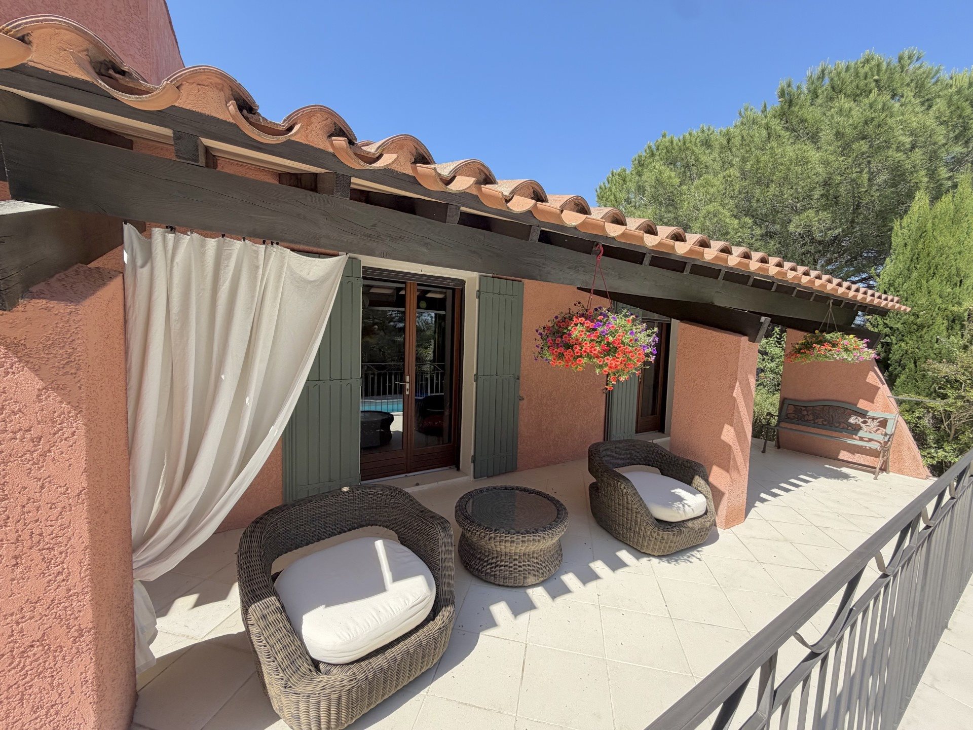 Maison à vendre, 172m², Saint-Saturnin-lès-Apt