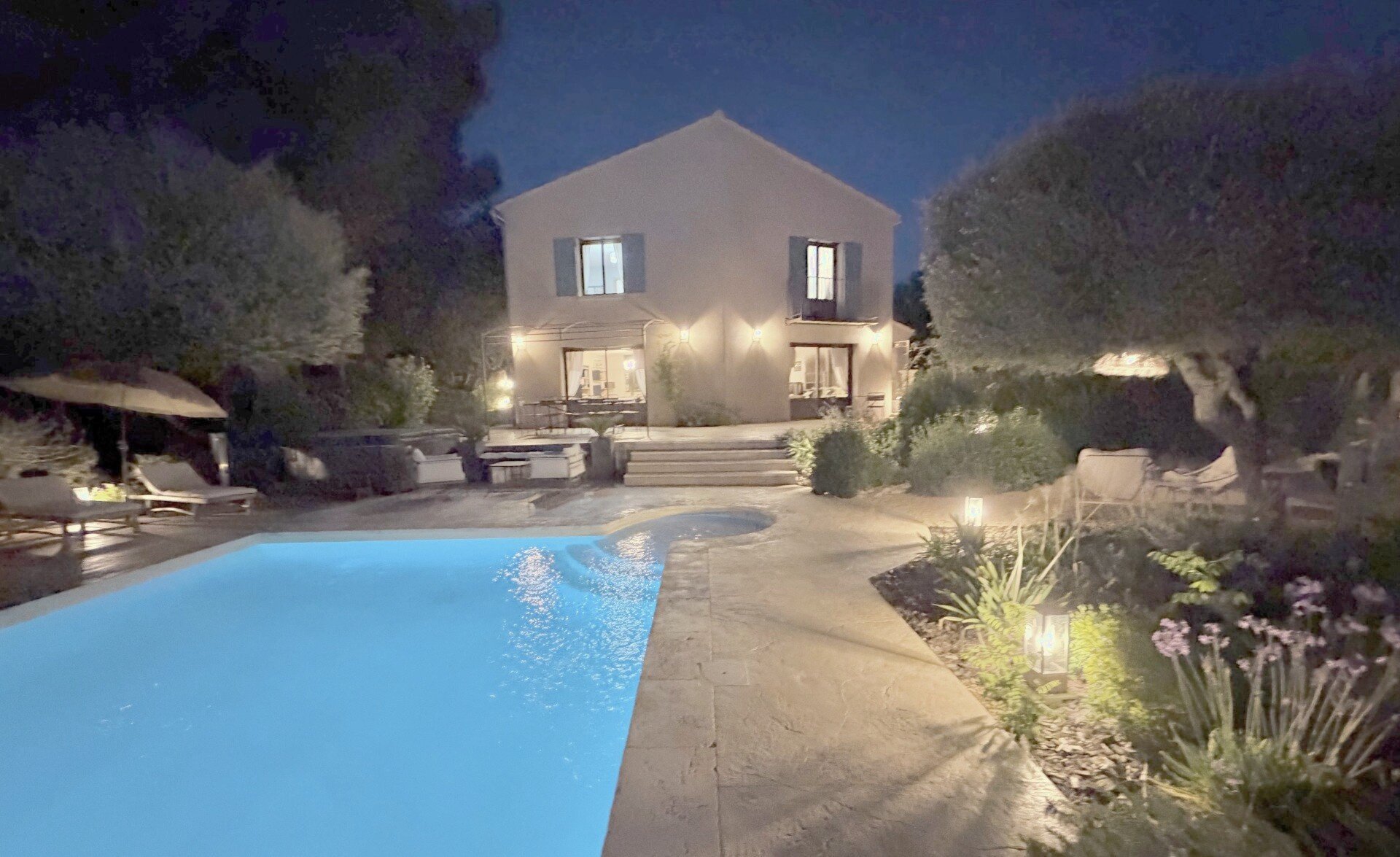 Maison à vendre, 240m², Bédoin