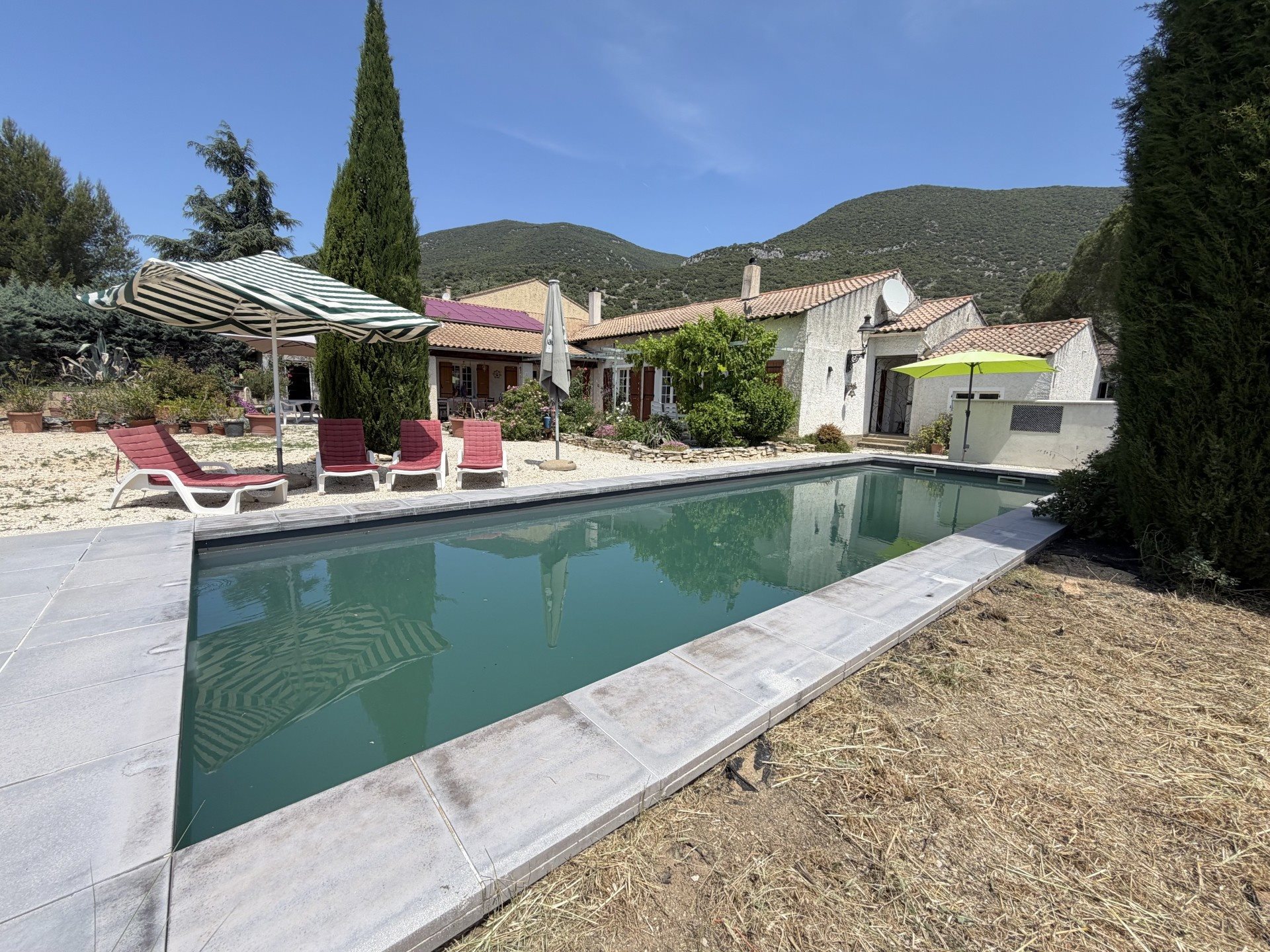 Maison à vendre, 190m², Rustrel