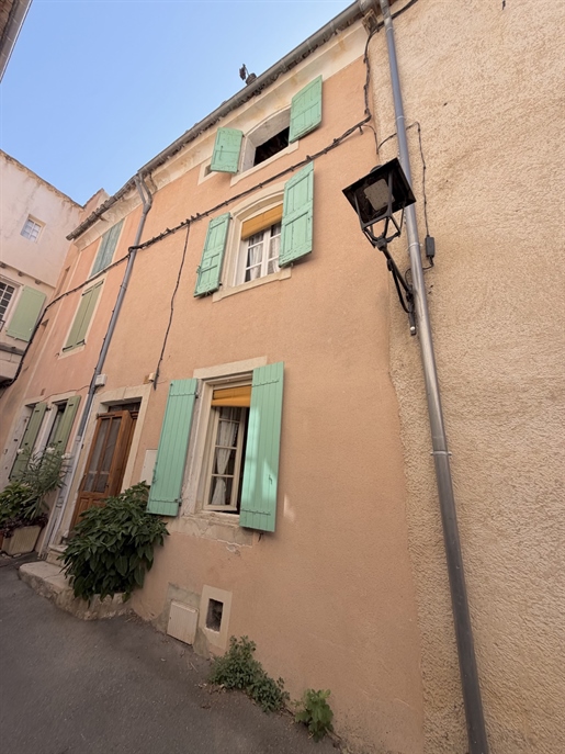 Maison 8 pièces 120 m² · à Saint-Saturnin-lès-Apt · 120 m² · 199 000 €