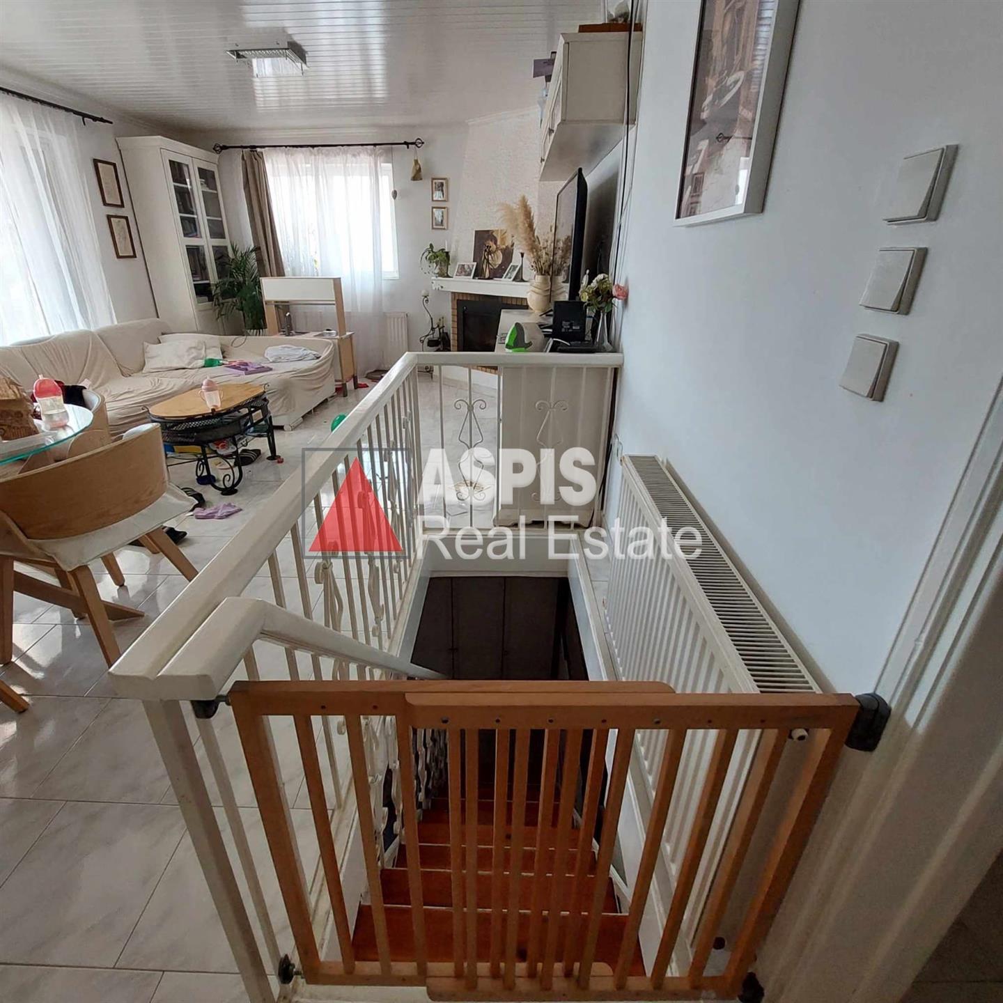 - Detached house For sale, Kalivia Thorikou, 120 sq.m., €275.000