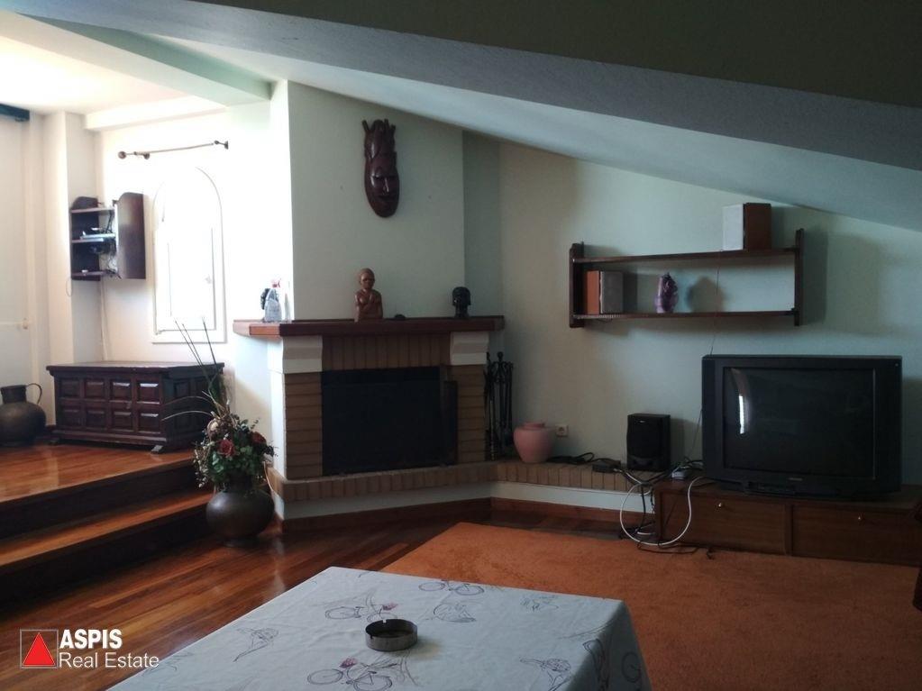 976641 - Detached house For sale, Kalivia Thorikou, 584 sq.m., €2.700.000
