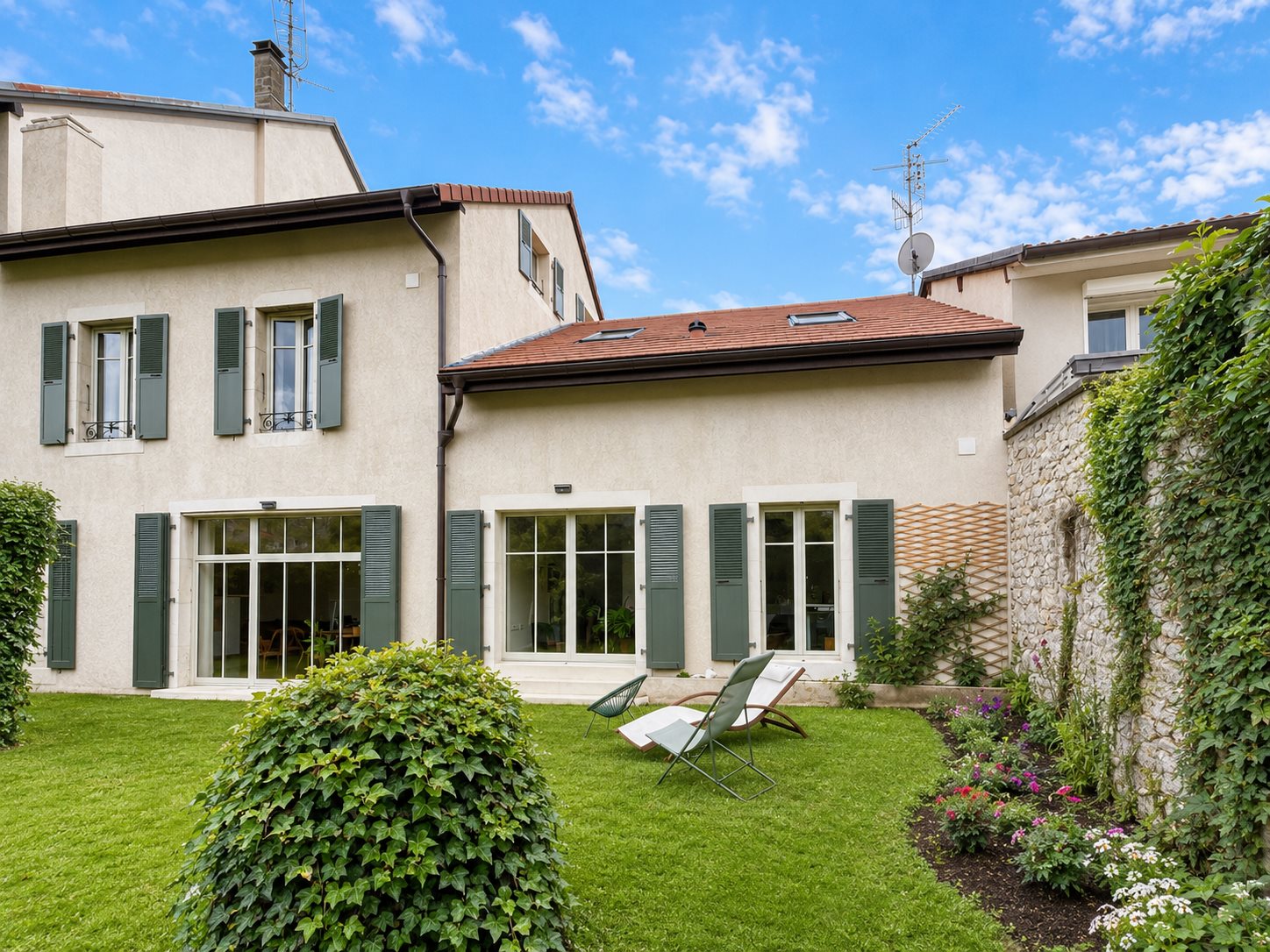 Maison à vendre, 293m², Divonne-les-Bains