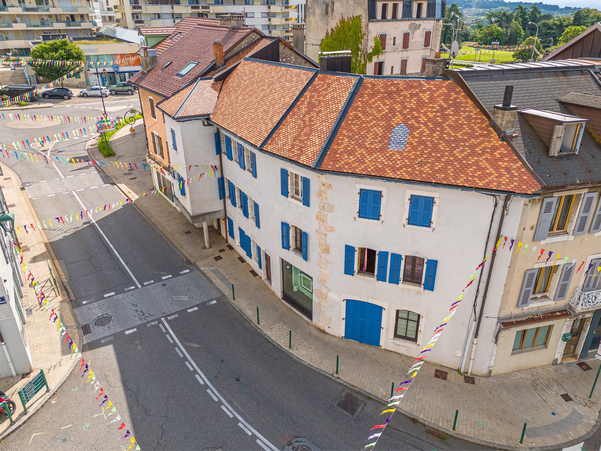 Maison à vendre, 262m², Gex