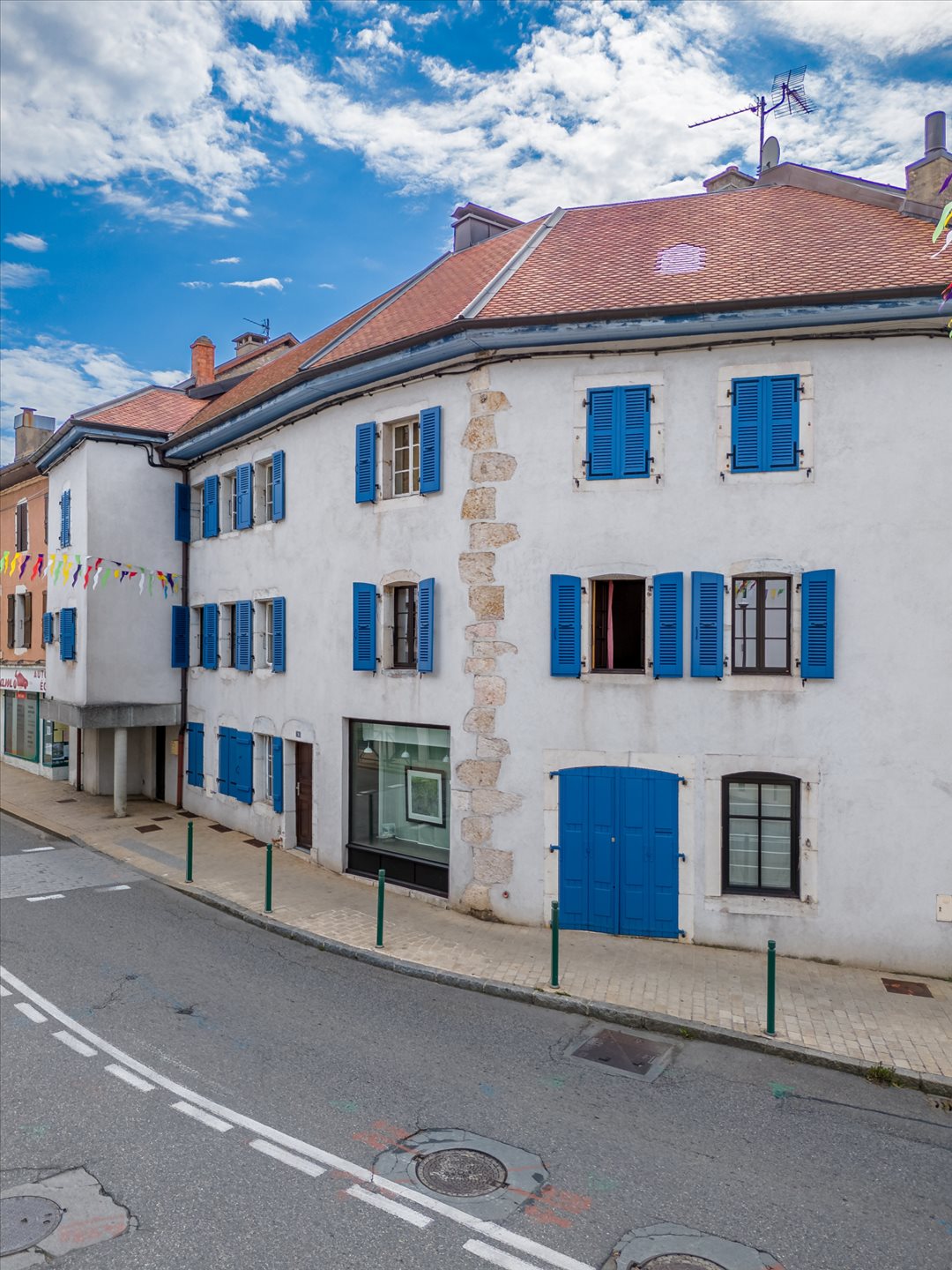 Maison à vendre, 243m², Gex