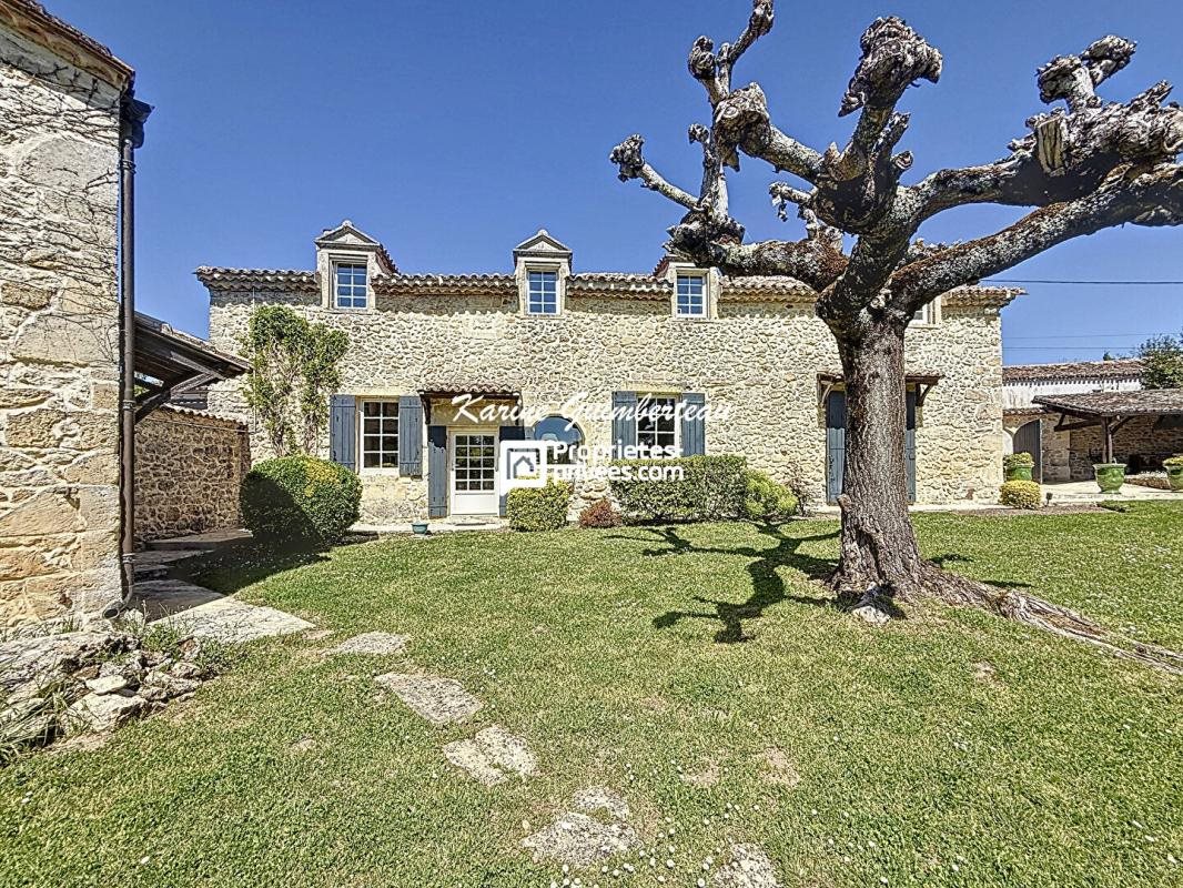 Maison à vendre, 256m², Lugasson