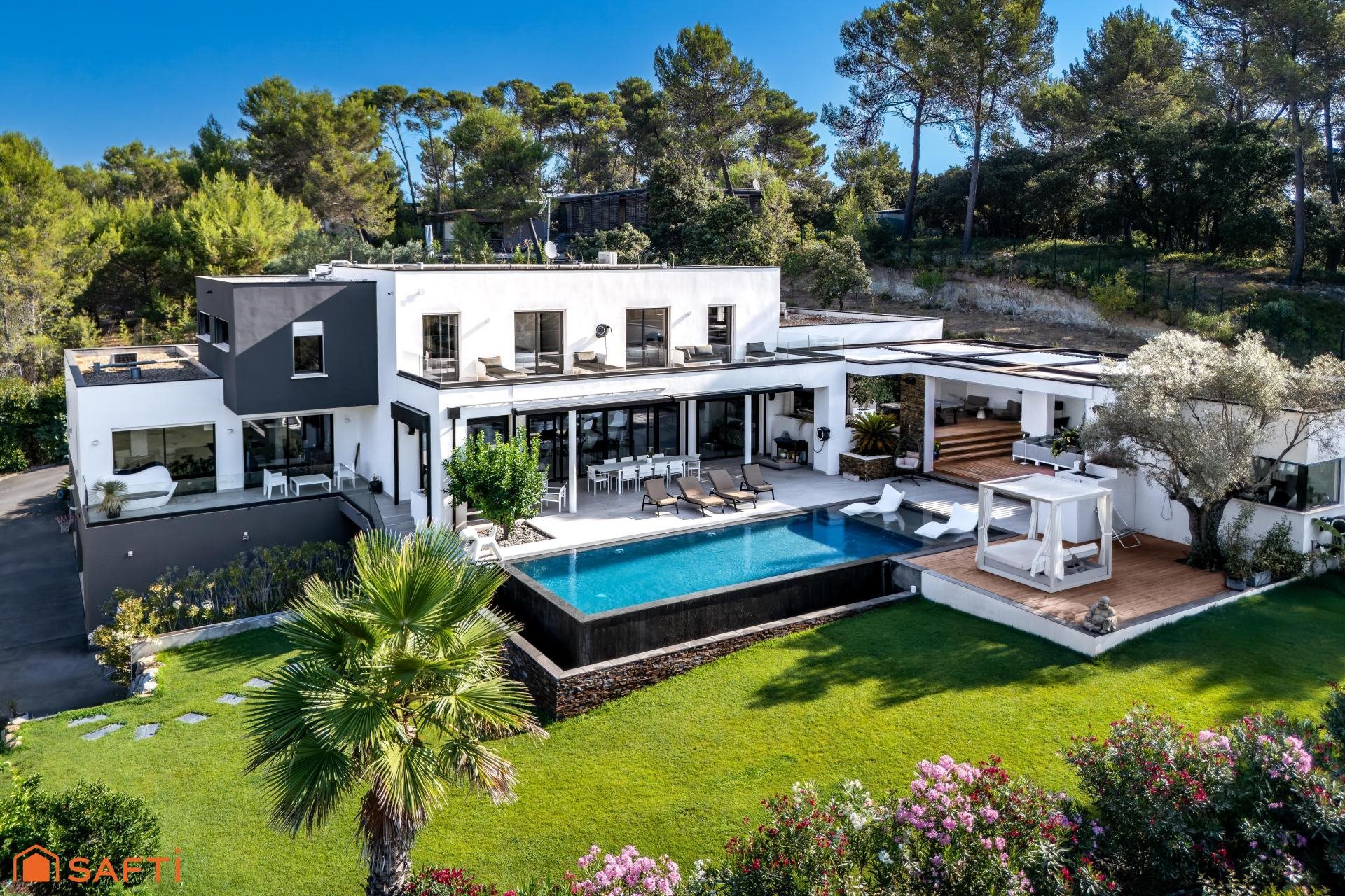 Maison à vendre, 600m², Saint-Gély-du-Fesc