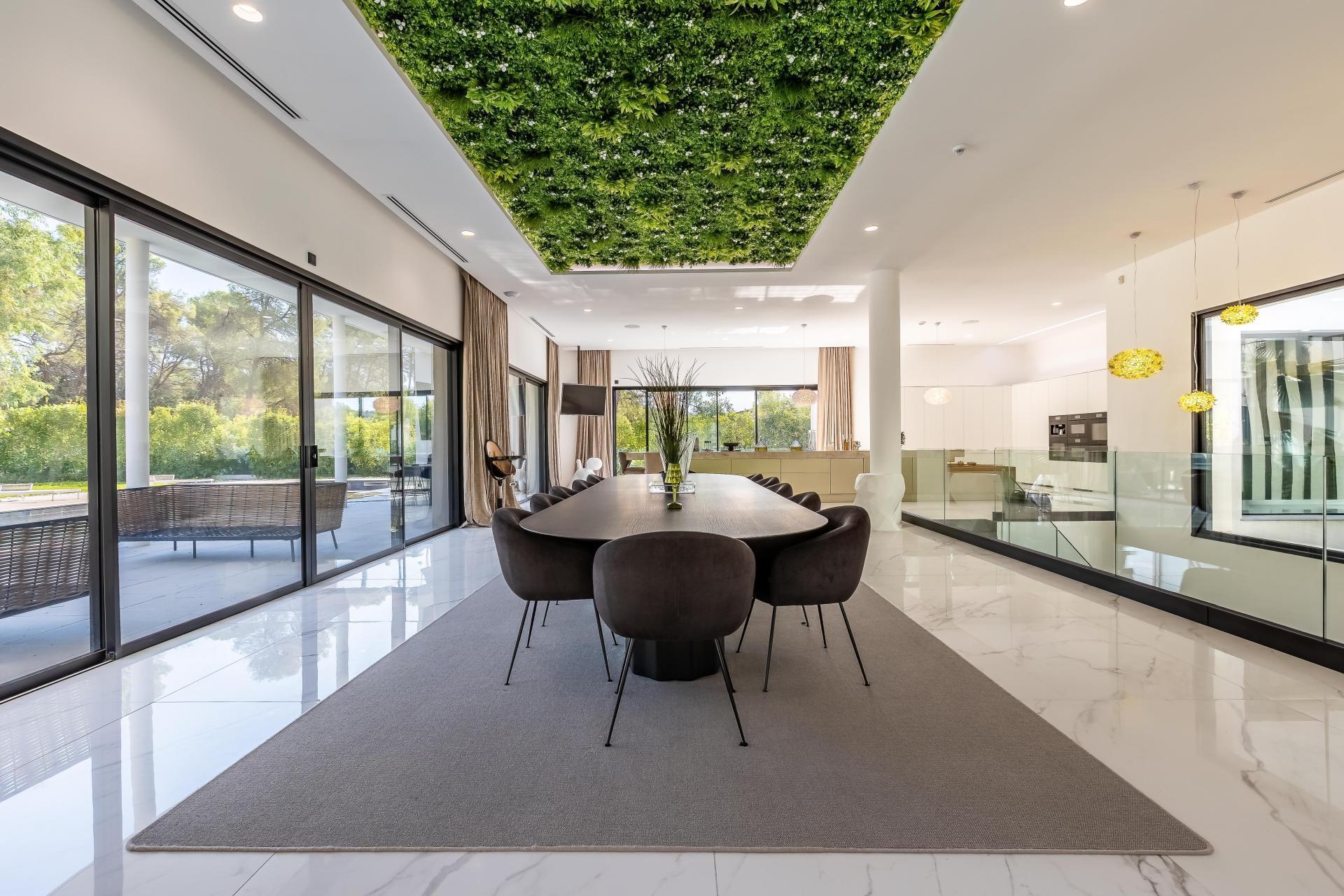 Maison à vendre, 1300m², Saint-Gély-du-Fesc