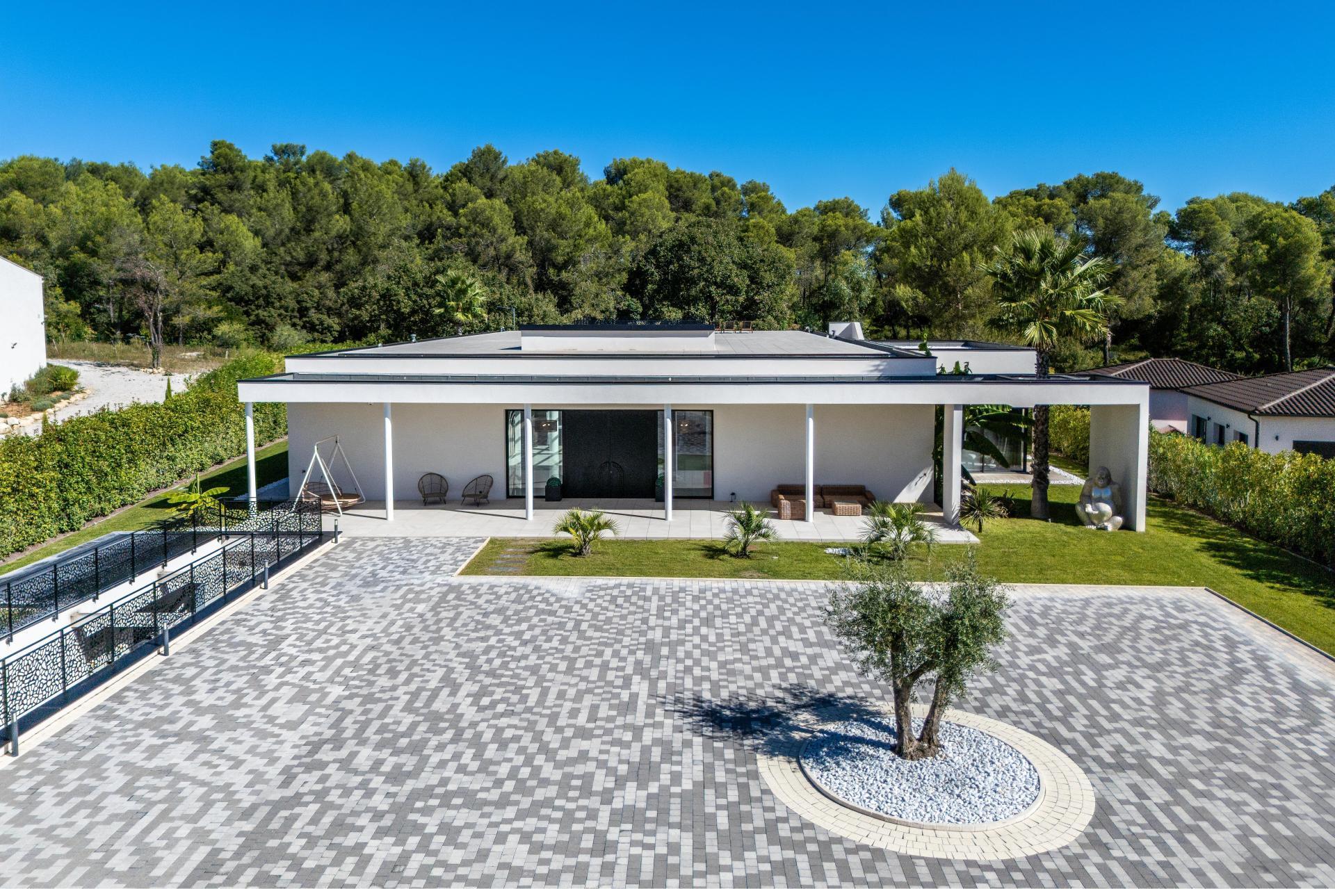 Maison à vendre, 1300m², Saint-Gély-du-Fesc