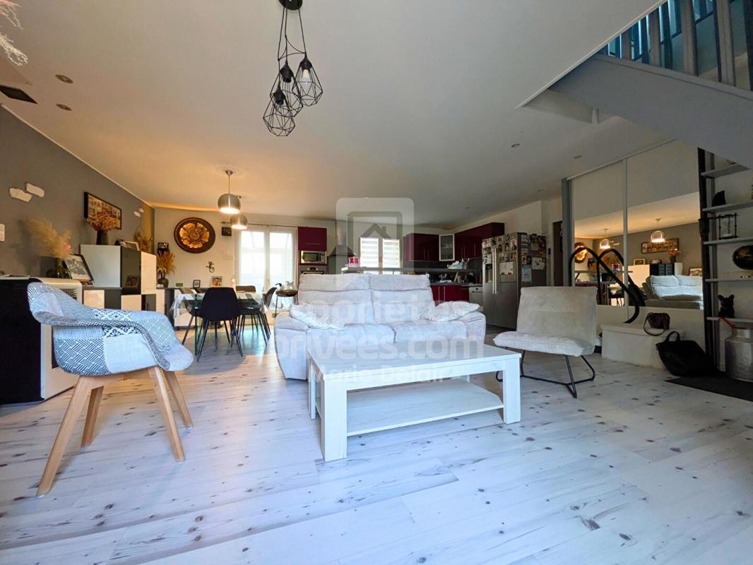 Maison à vendre, 121m², Pougues-les-Eaux