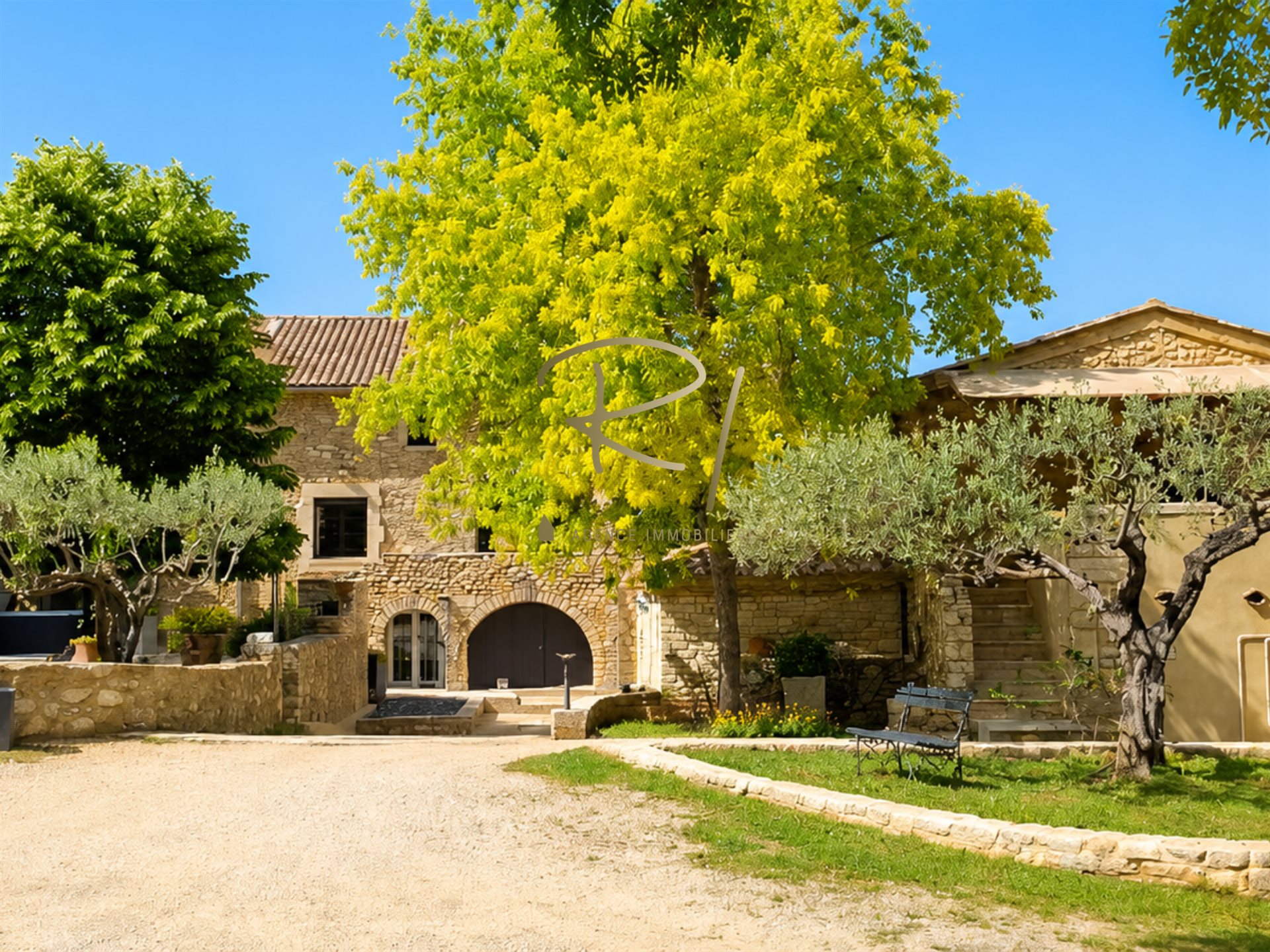 Maison à vendre, 340m², Saint-Paulet-de-Caisson