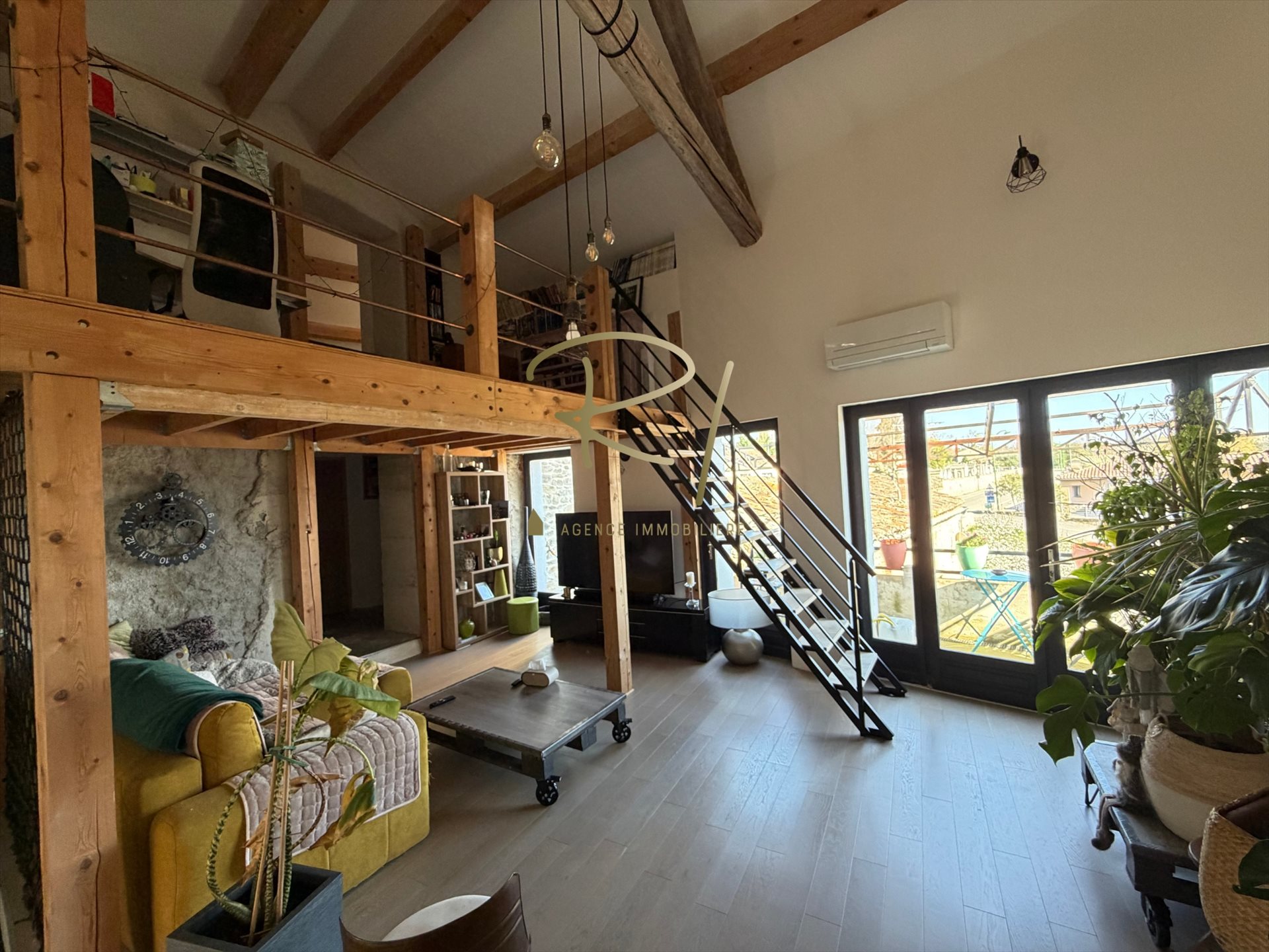Maison à vendre, 136m², Saint-Sauveur-de-Cruzières