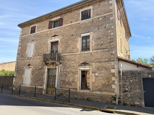 Maison 7 pièces 246 m² · à Salavas · 246 m² · 525 000 €