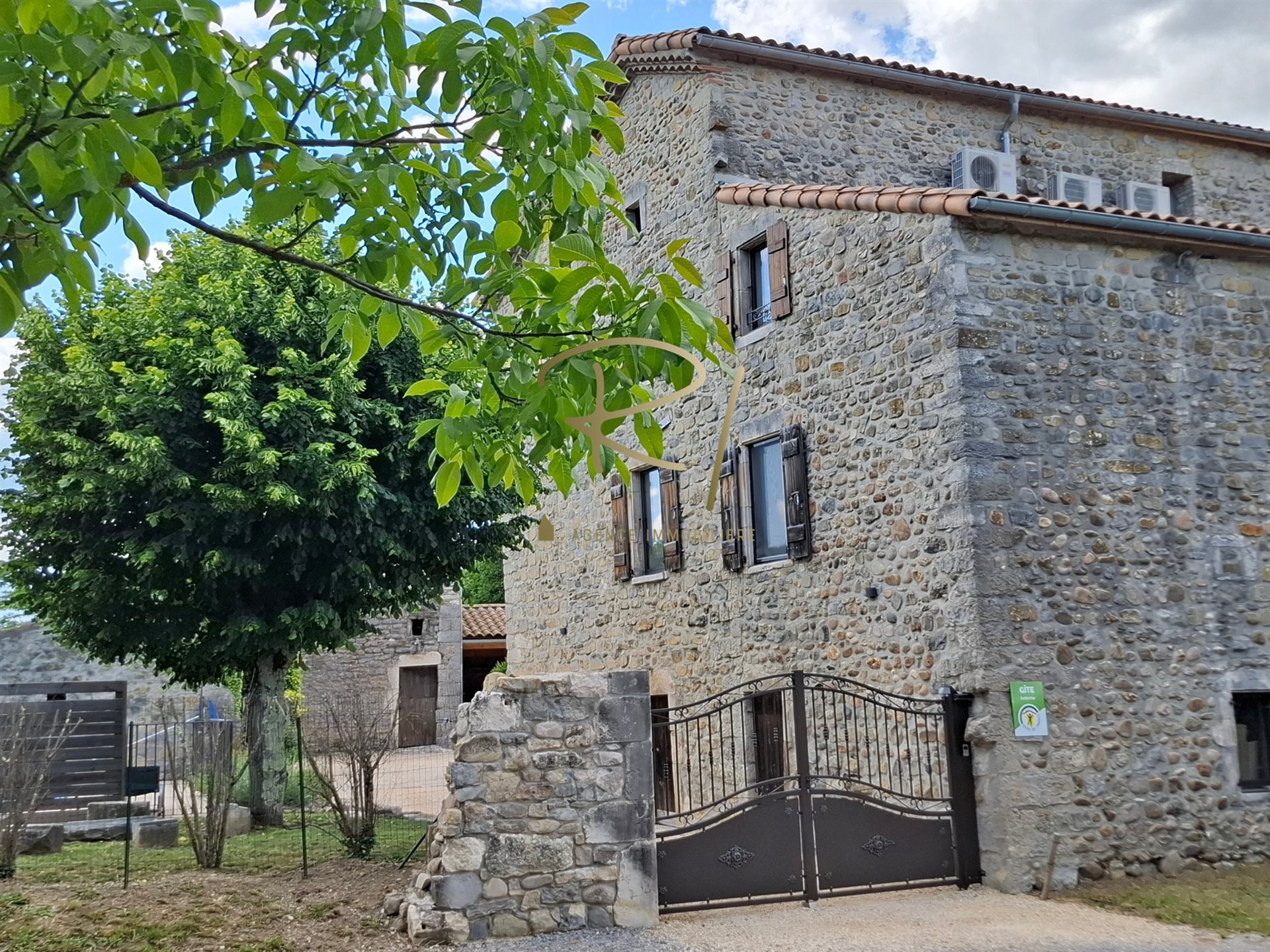 Maison à vendre, 195m², Ruoms