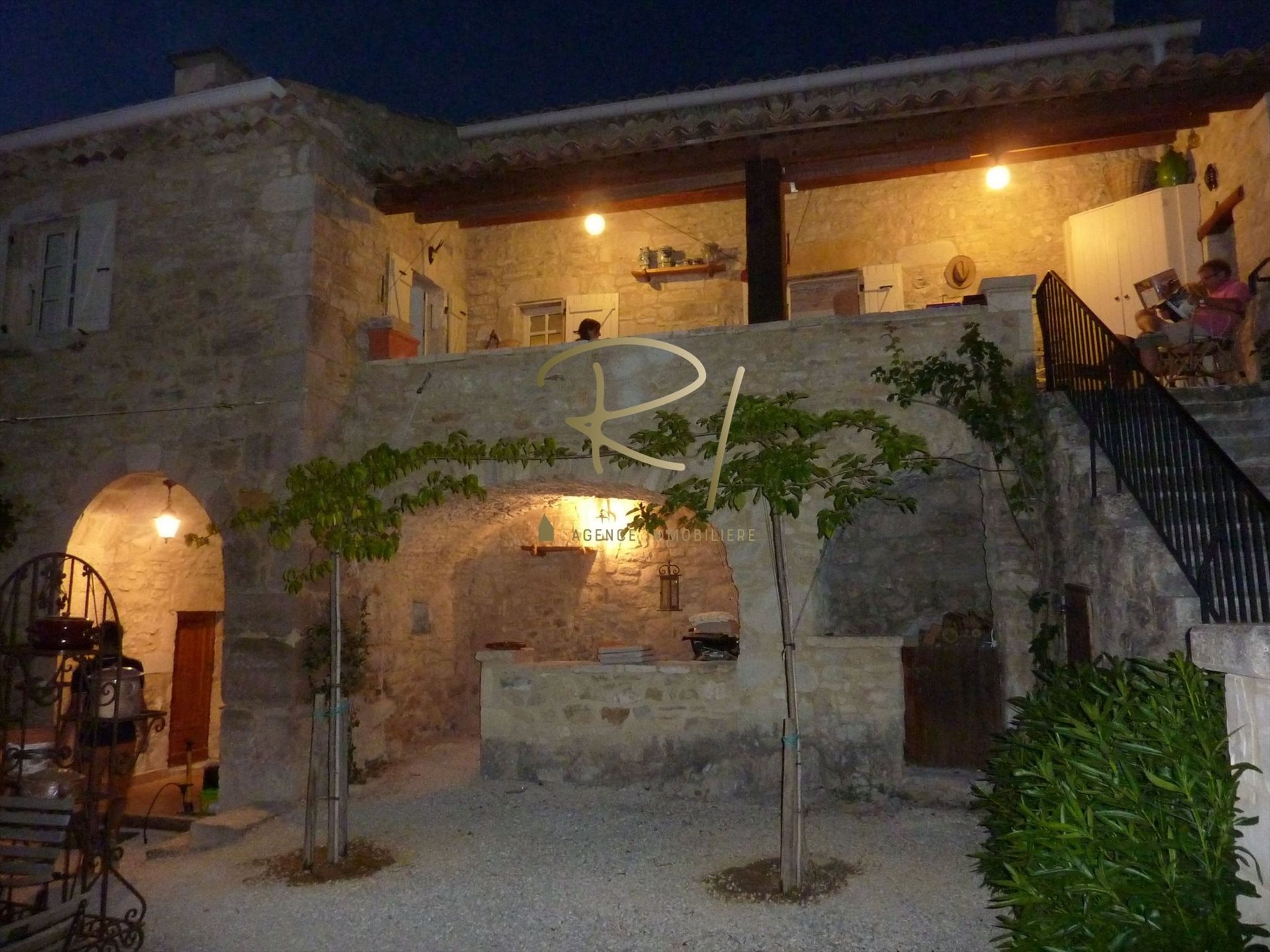 Maison à vendre, 120m², Barjac